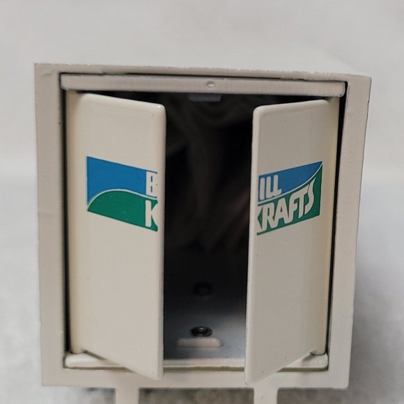 McDonald's Vintage Diecast Model Truck - Picture 5 of 14